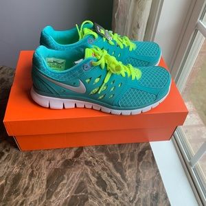 Women’s Nike Flex shoes